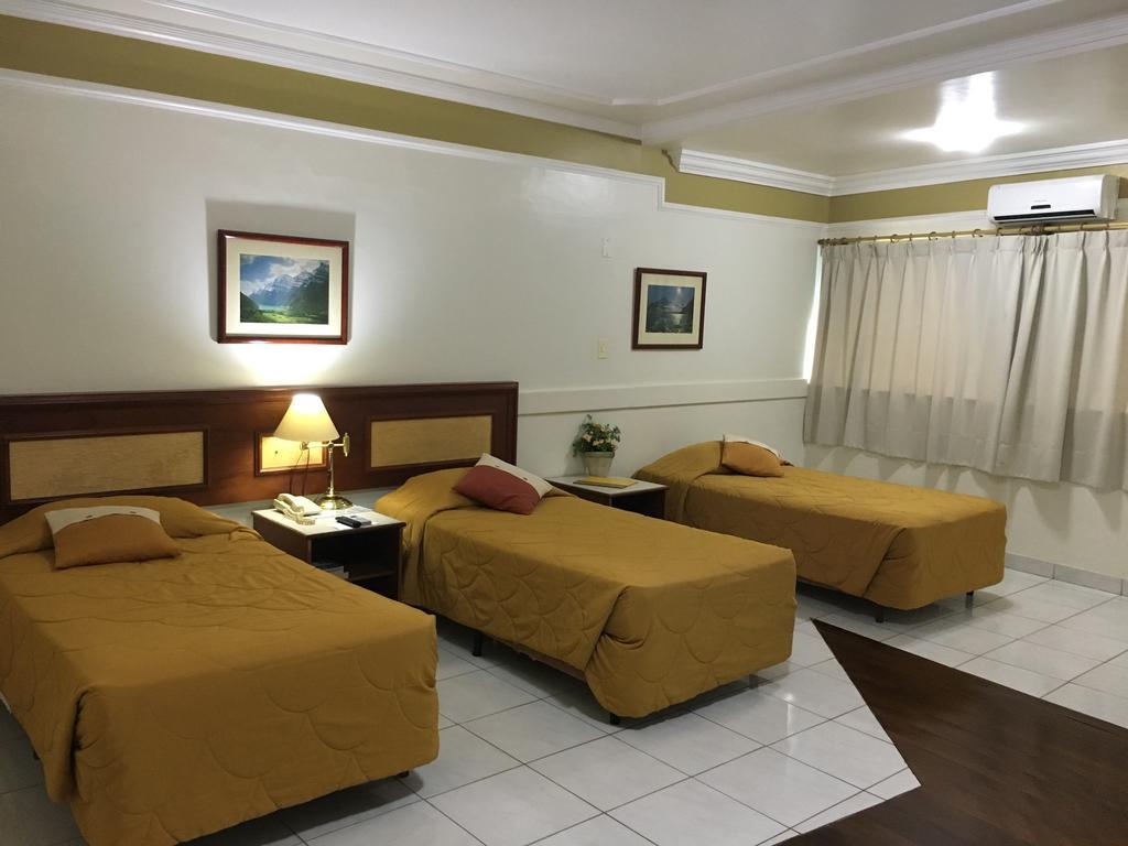 Tamareiras Park Hotel Убераба Экстерьер фото