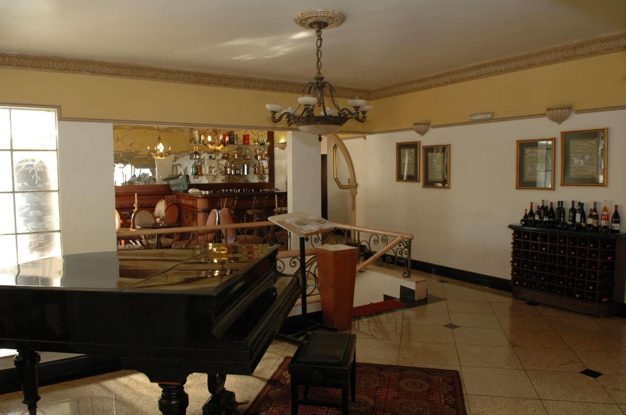 Tamareiras Park Hotel Убераба Экстерьер фото